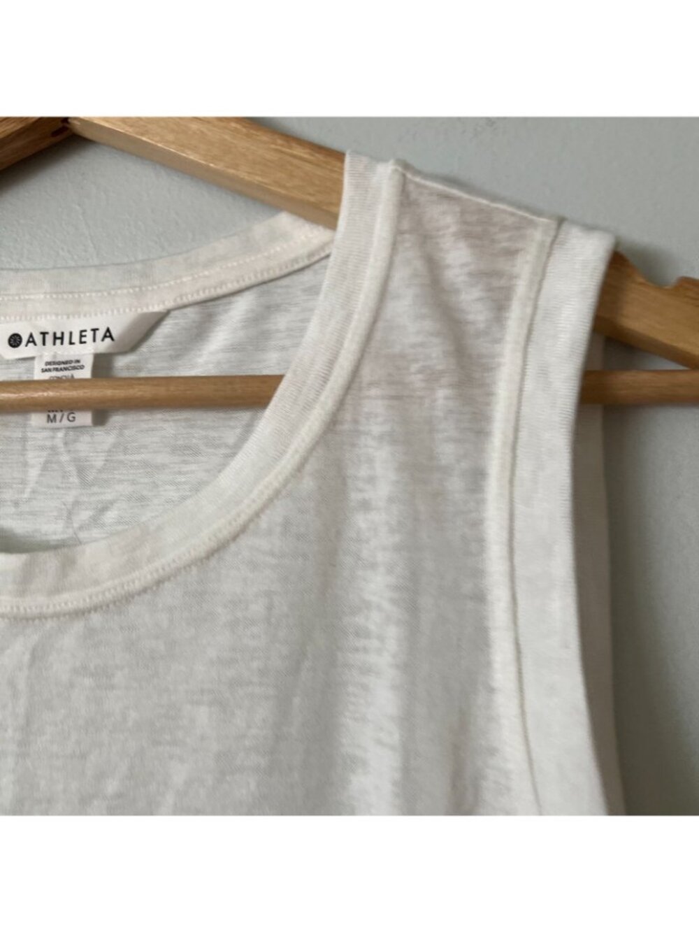 Athleta Getaway White Linen Blend Tank Top Women's Size Medium Tall - Picture 4 of 8